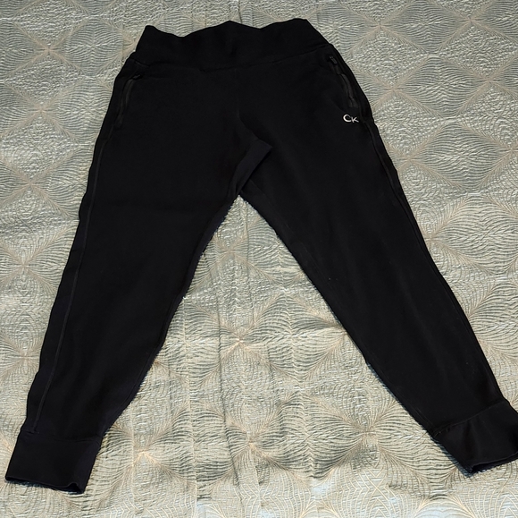 Calvin Klein Performance Stretch Jogger - Picture 2 of 15